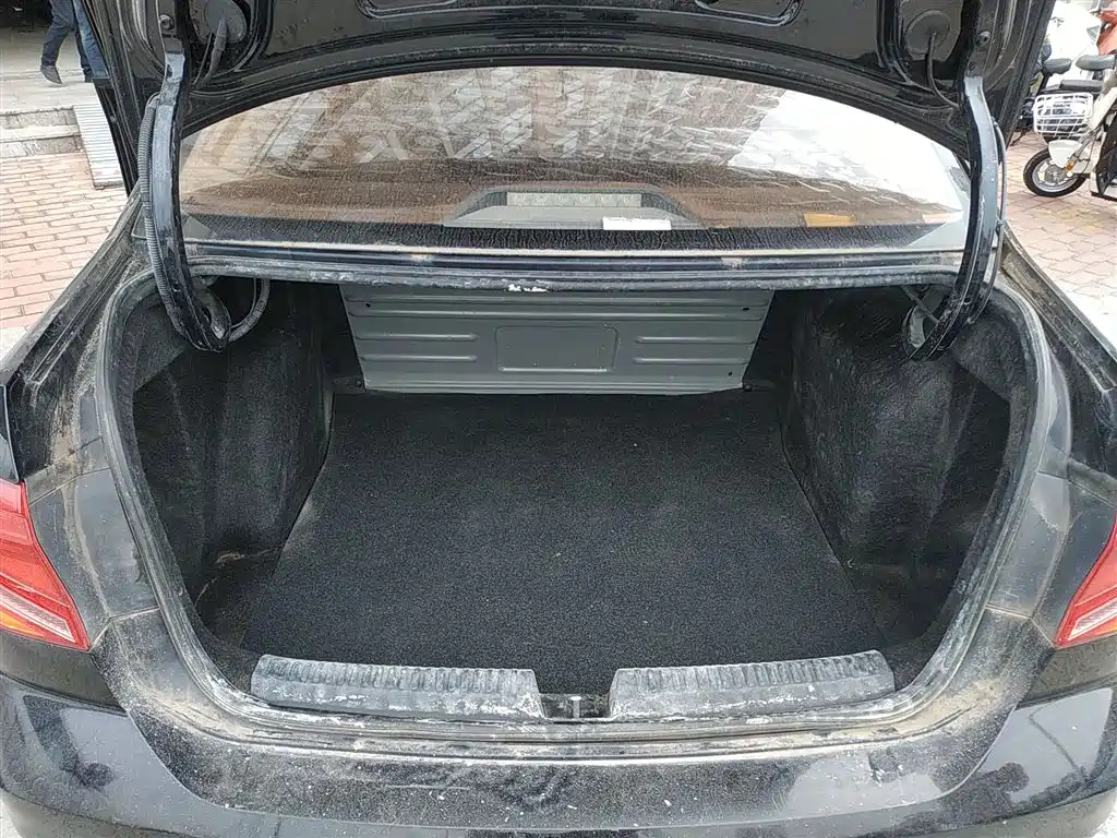 VOLKSWAGEN JETTA 2018