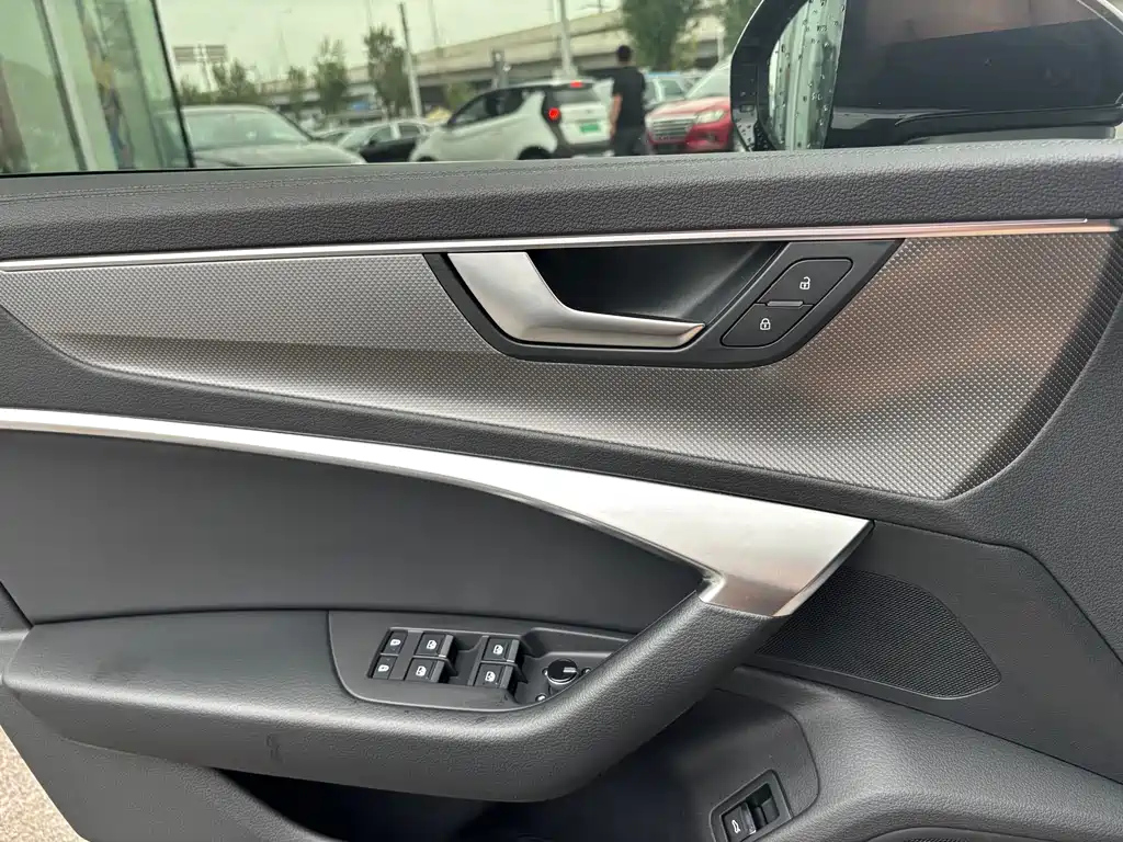 AUDI A6L 2022