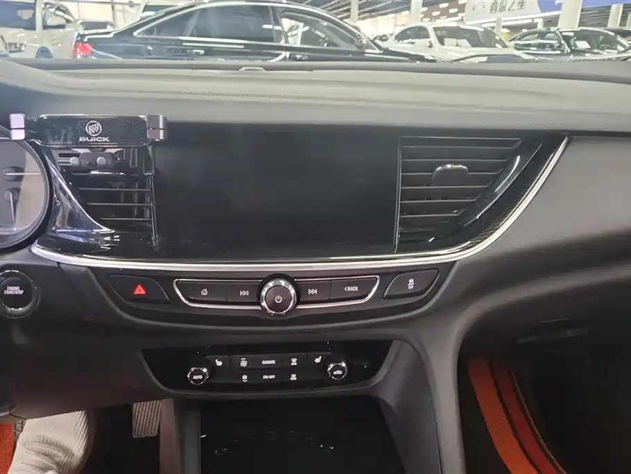BUICK REGAL 2021