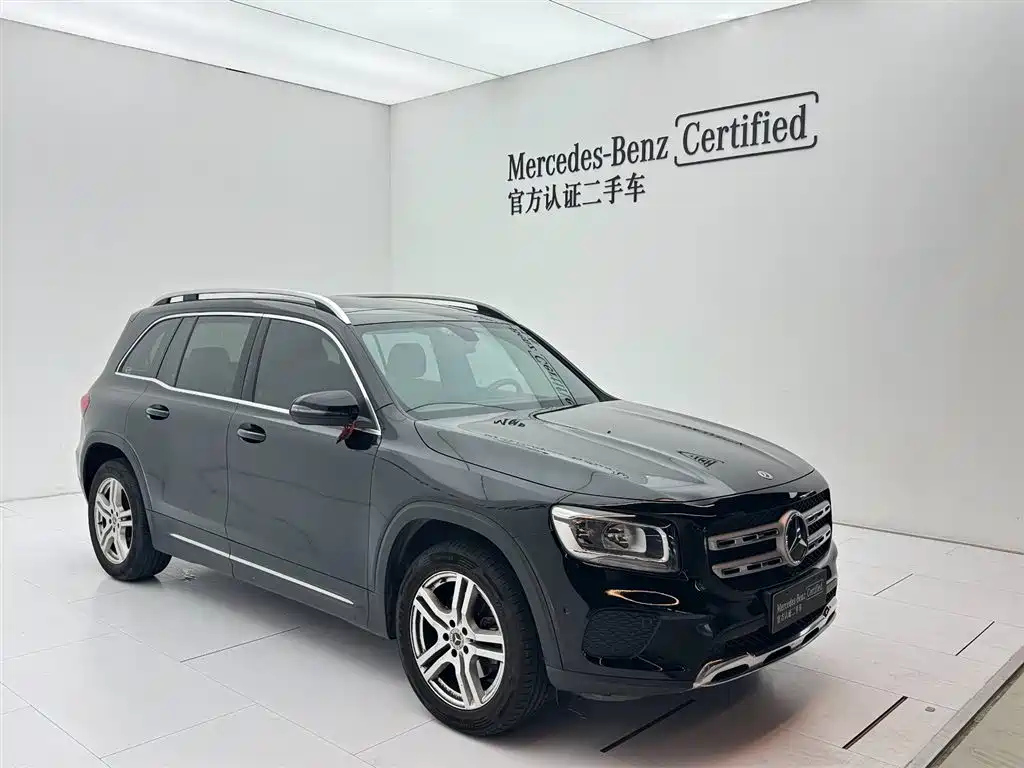 MERCEDES BENZ GLB 2021