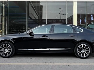 VOLVO S90 2024