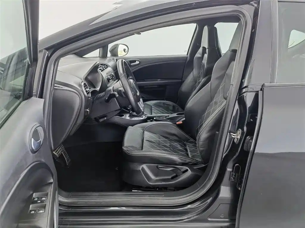 SEAT LEON 2013