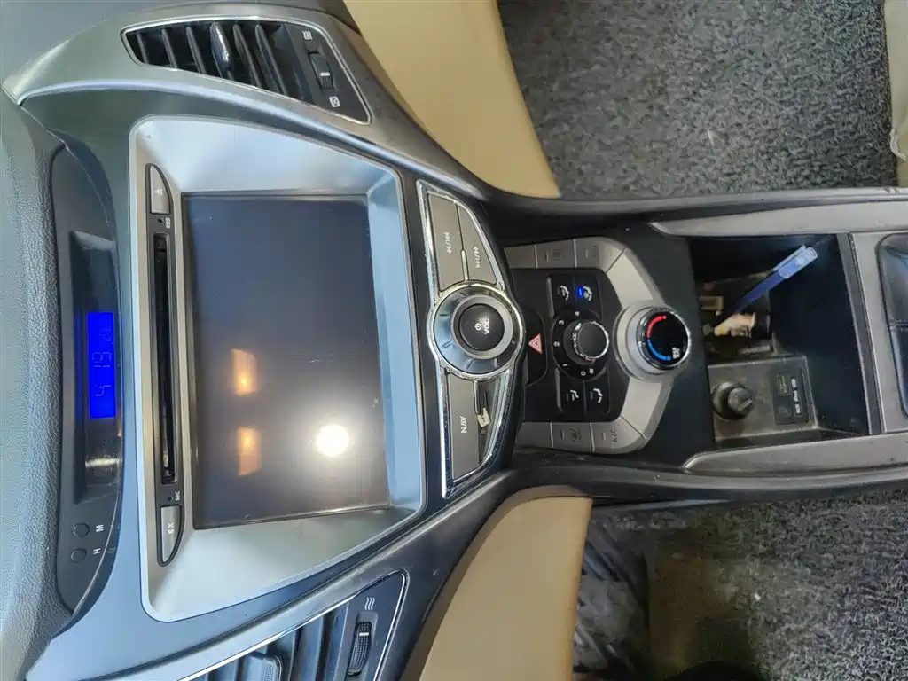 HYUNDAI ELANTRA 2014