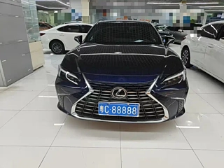 Заказать LEXUS ES