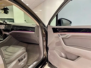 VOLKSWAGEN TOUAREG 2021 YEAR 2.0TSI SHARP EDITION 2021