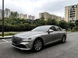 GENESIS G80  2024 YEAR 2.5T  DELUXE EDITION 2024