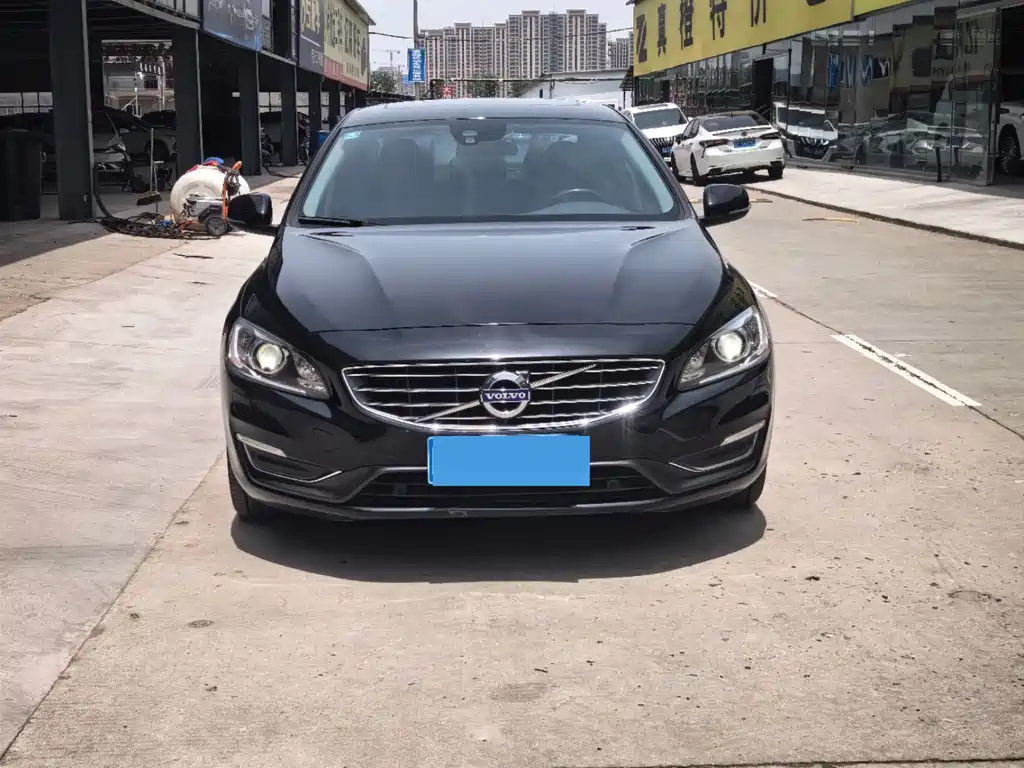 VOLVO S60 2014