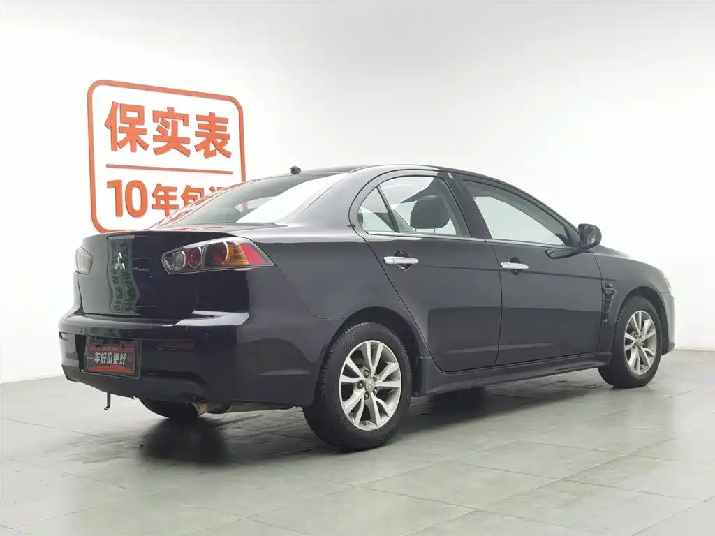 MITSUBISHI LANCER EX 2013