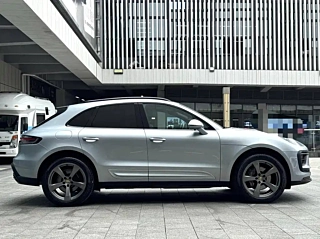 PORSCHE MACAN 2022 YEAR MACAN 2.0T 2022