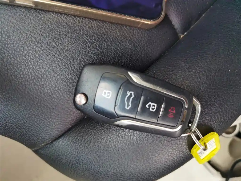 NISSAN SYLPHY 2018