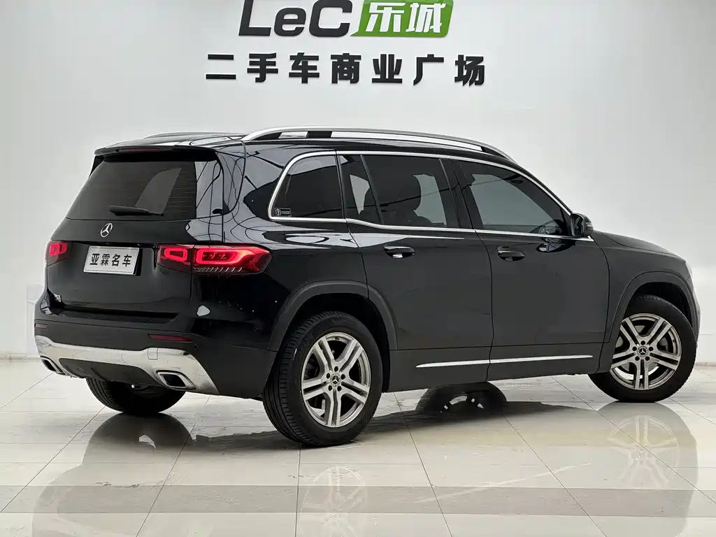 MERCEDES BENZ GLB 2022