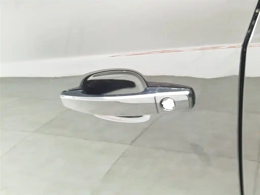 CHEVROLET CRUZE 2017