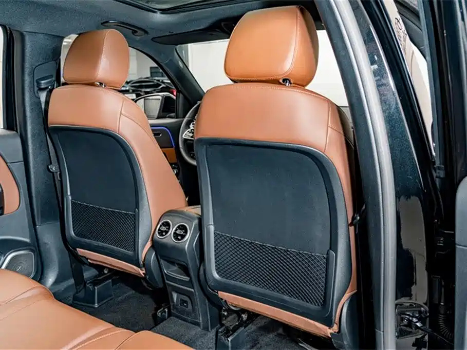 MERCEDES BENZ GLB 2023