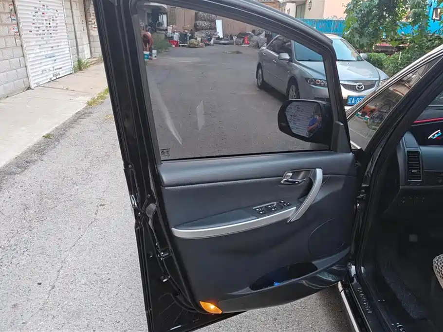 LUXGEN BIG 7 MPV 2017