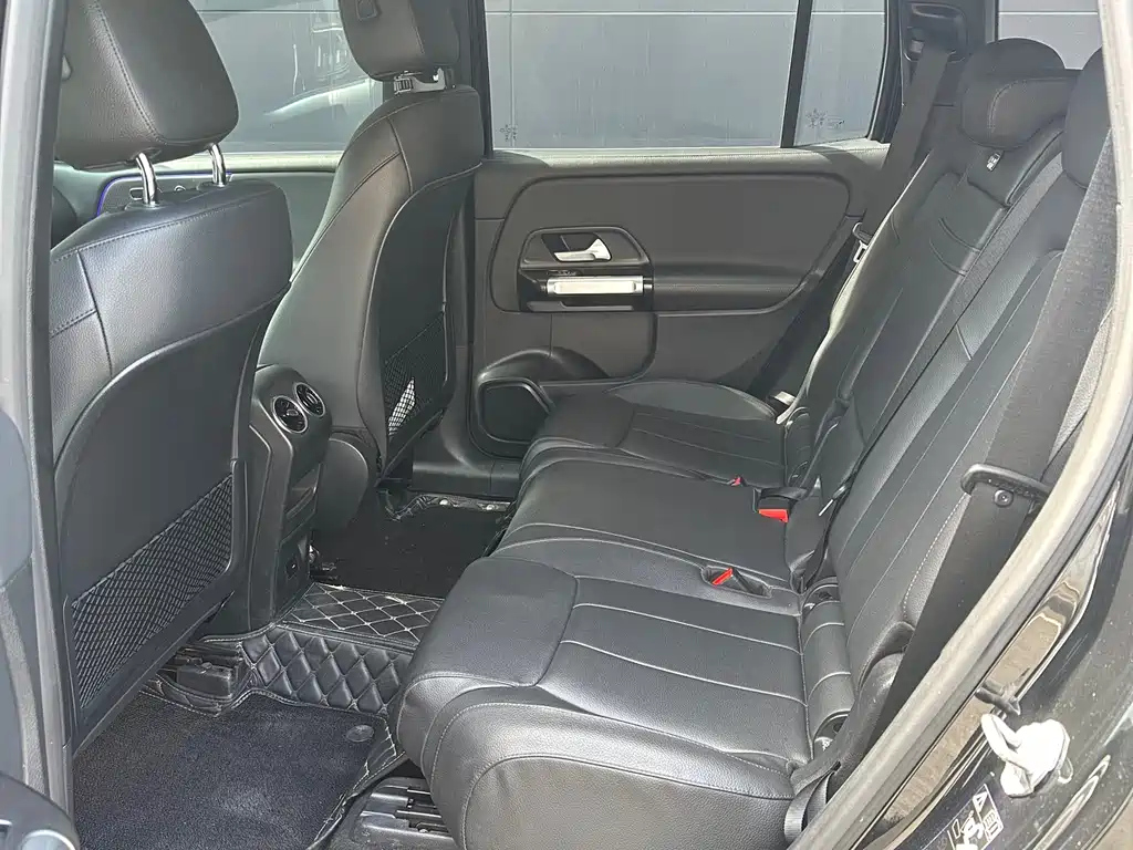 MERCEDES BENZ GLB 2022