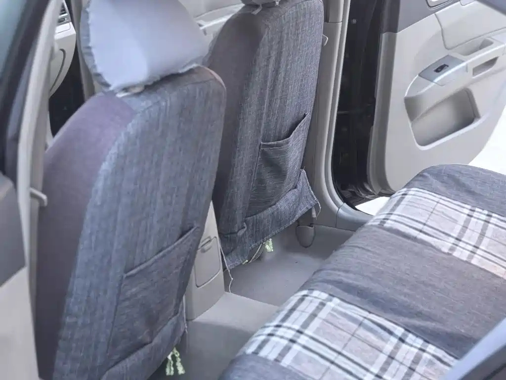 GEELY AUTO CLASSIC EMGRAND 2010