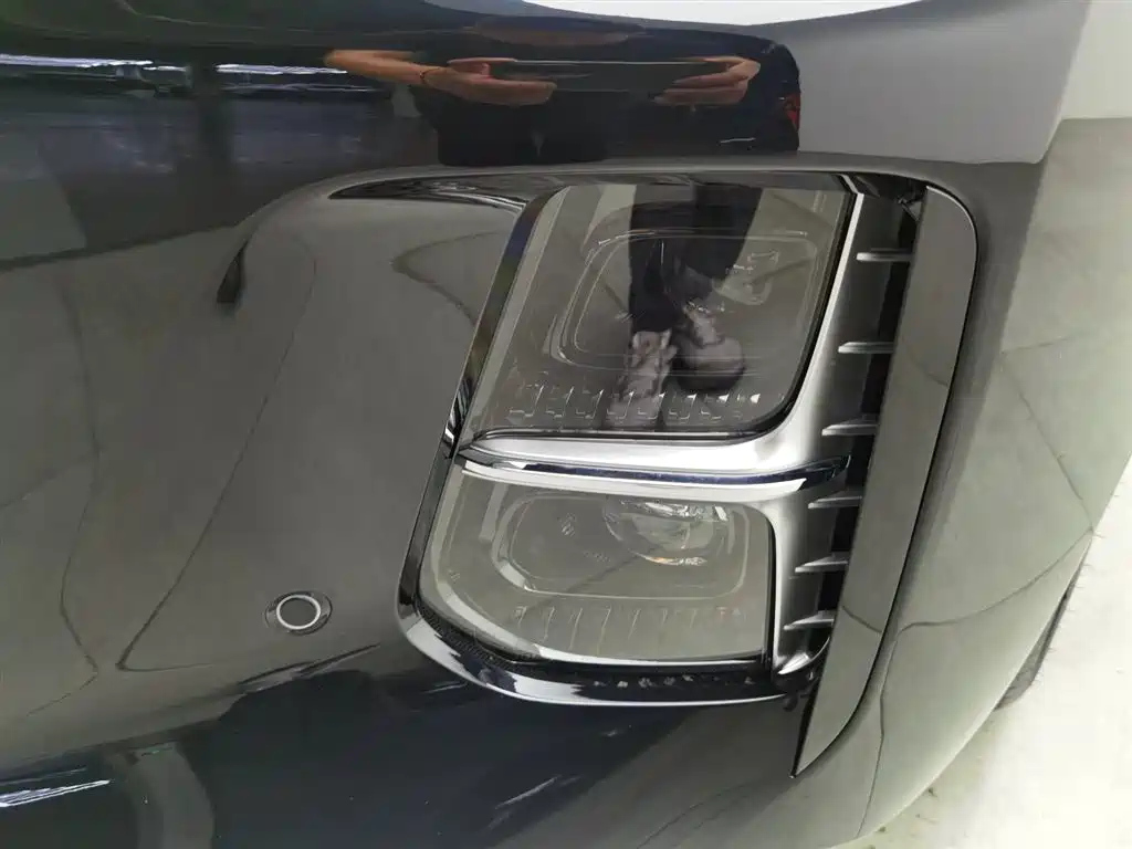HONGQI H5 PHEV 2025