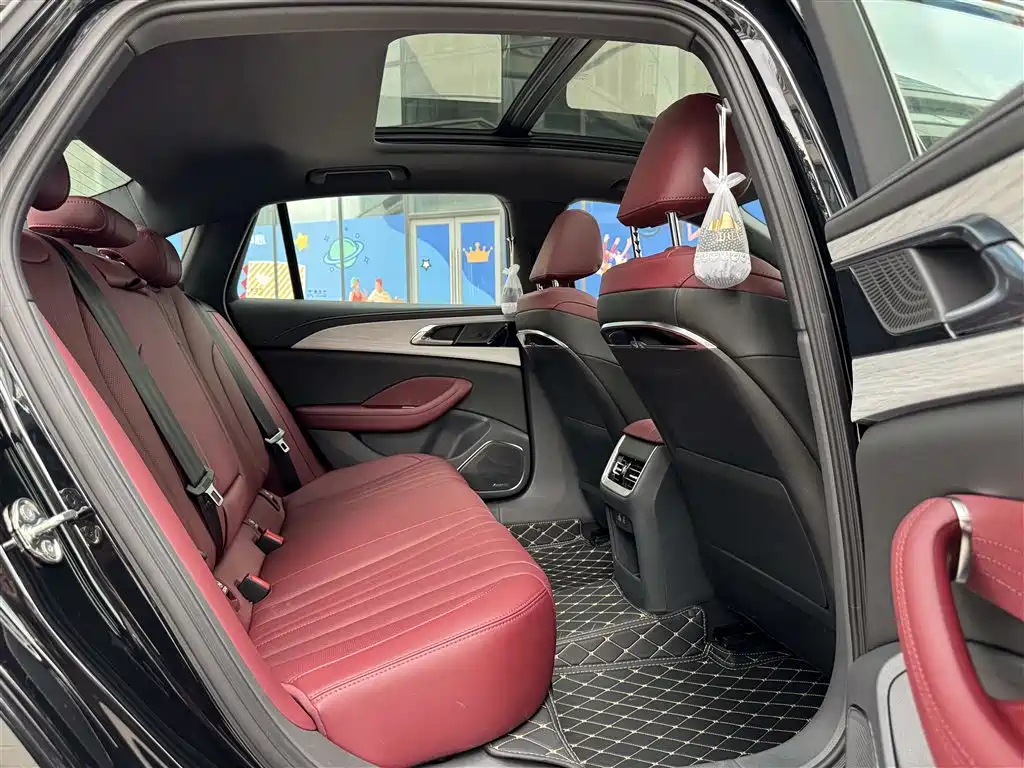 HONGQI H5 2025