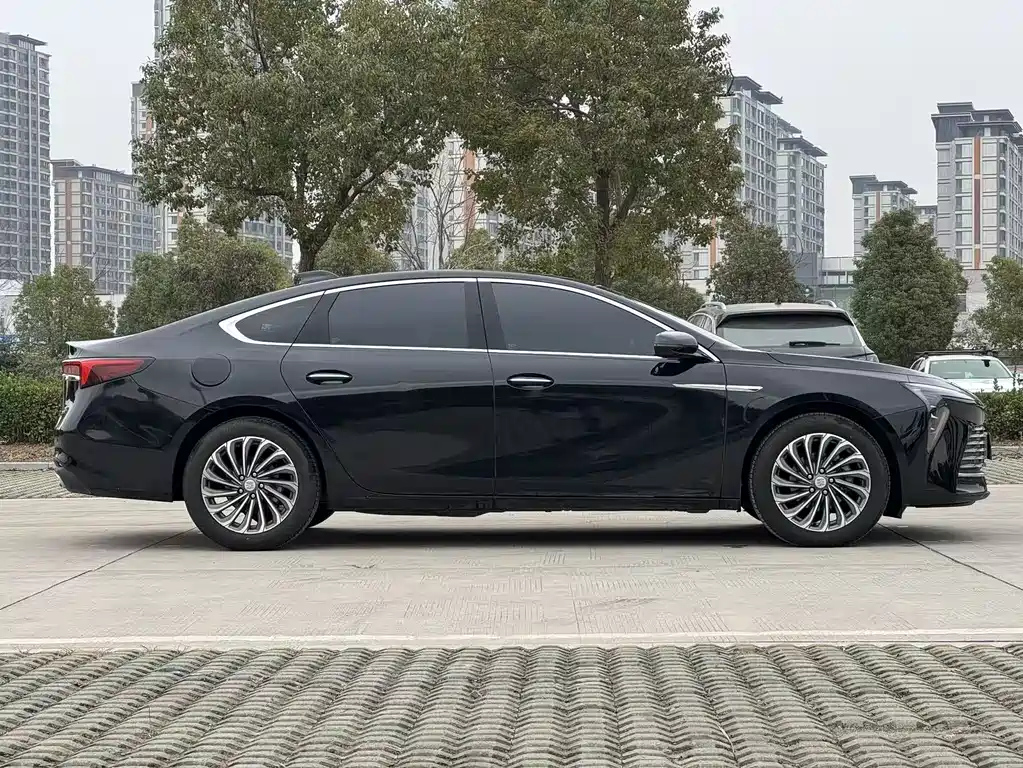 BUICK LACROSSE 2023