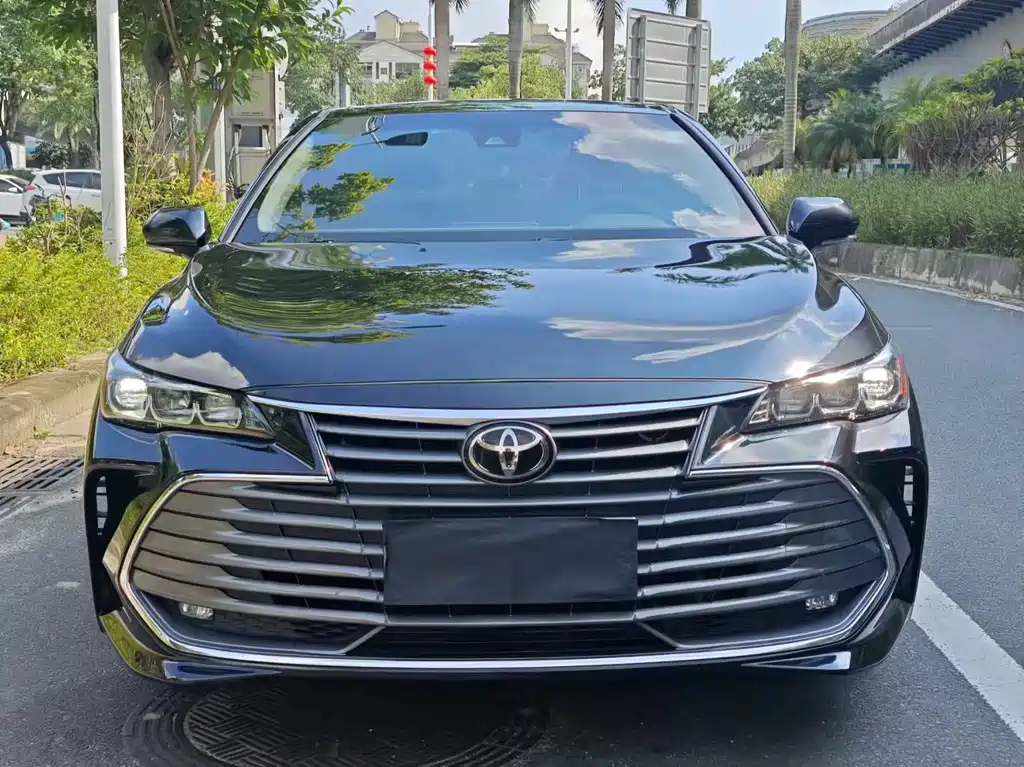 TOYOTA AVALON 2021
