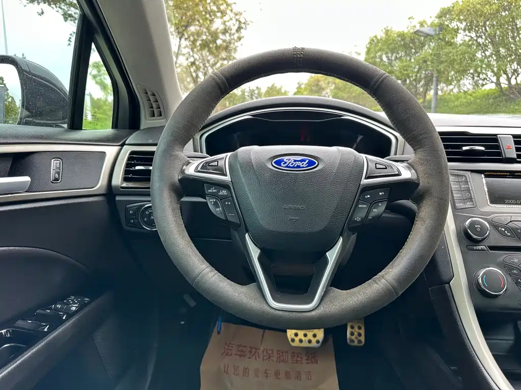 FORD MONDEO 2013
