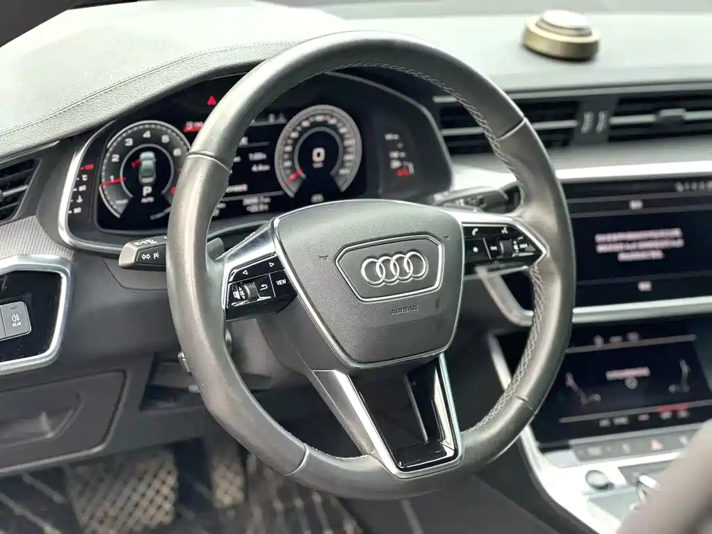 AUDI A6L 2022