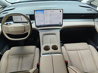 XPENG MOTORS X9  2024 YEAR 610 RANGE PRO 2024