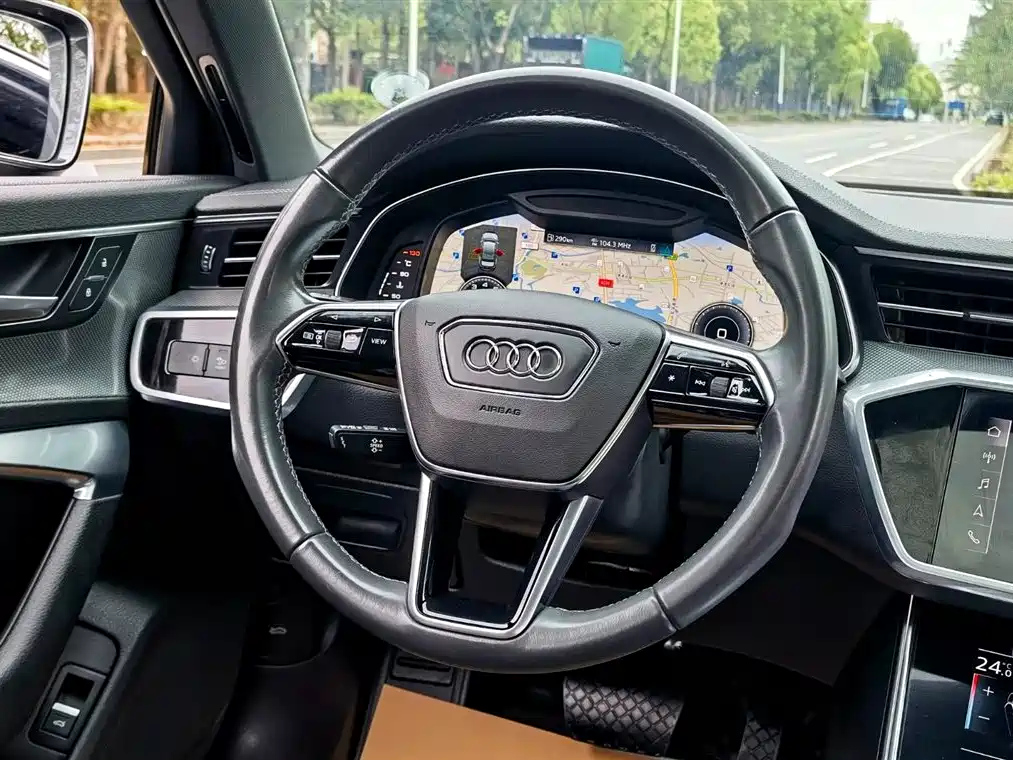 AUDI A6L 2022
