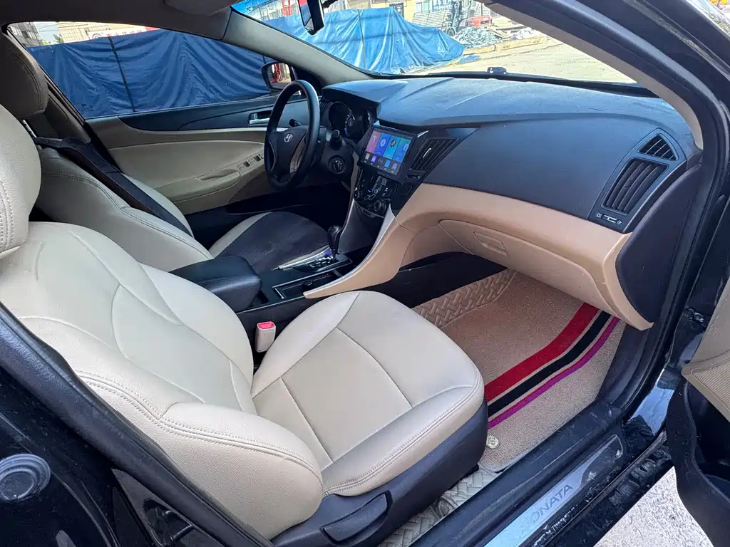 HYUNDAI SONATA 2013