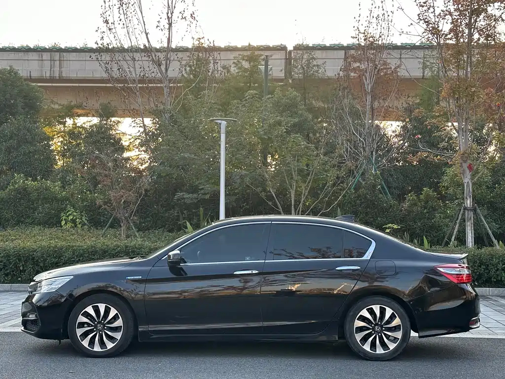 HONDA ACCORD 2017