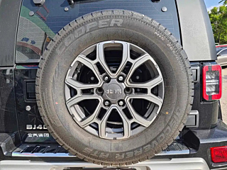 BAIC BJ40  2024 YEAR 2.0T 2024
