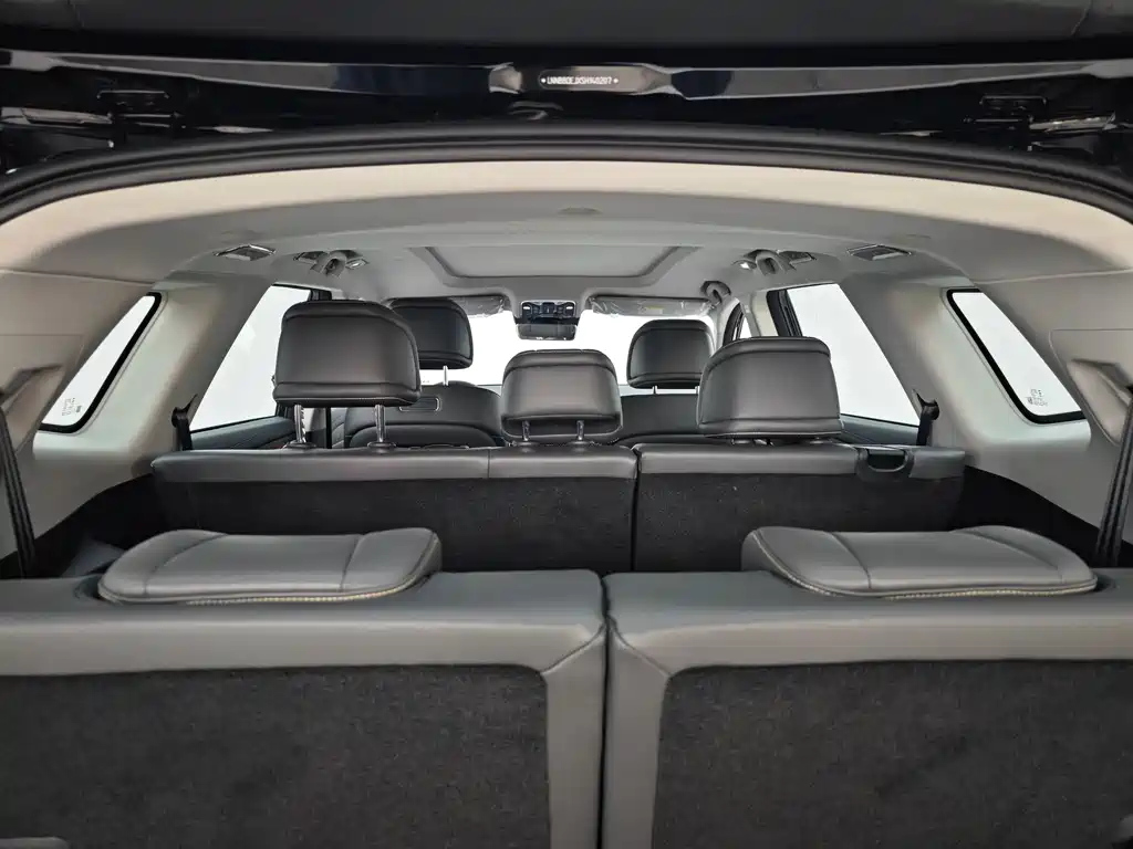 JETOUR SHANHAI L9 2025