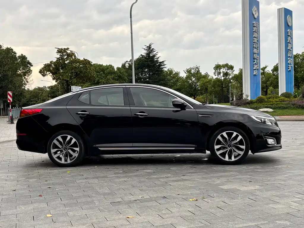 KIA K5 2015