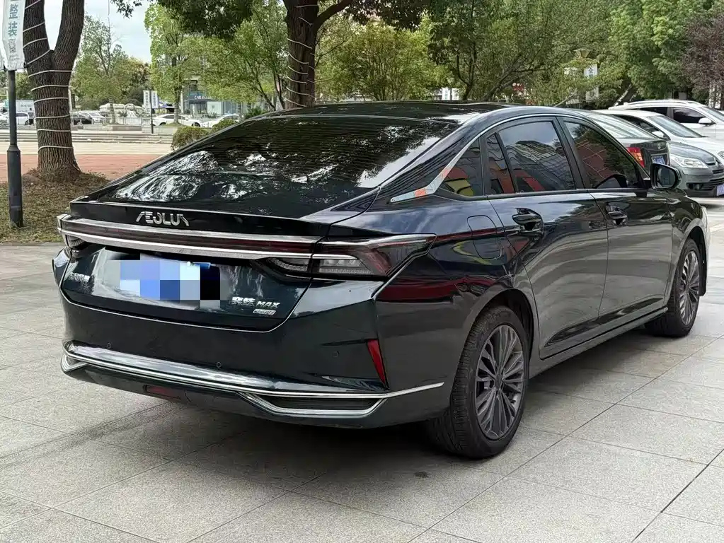 DONGFENG AEOLUS MAX 2022