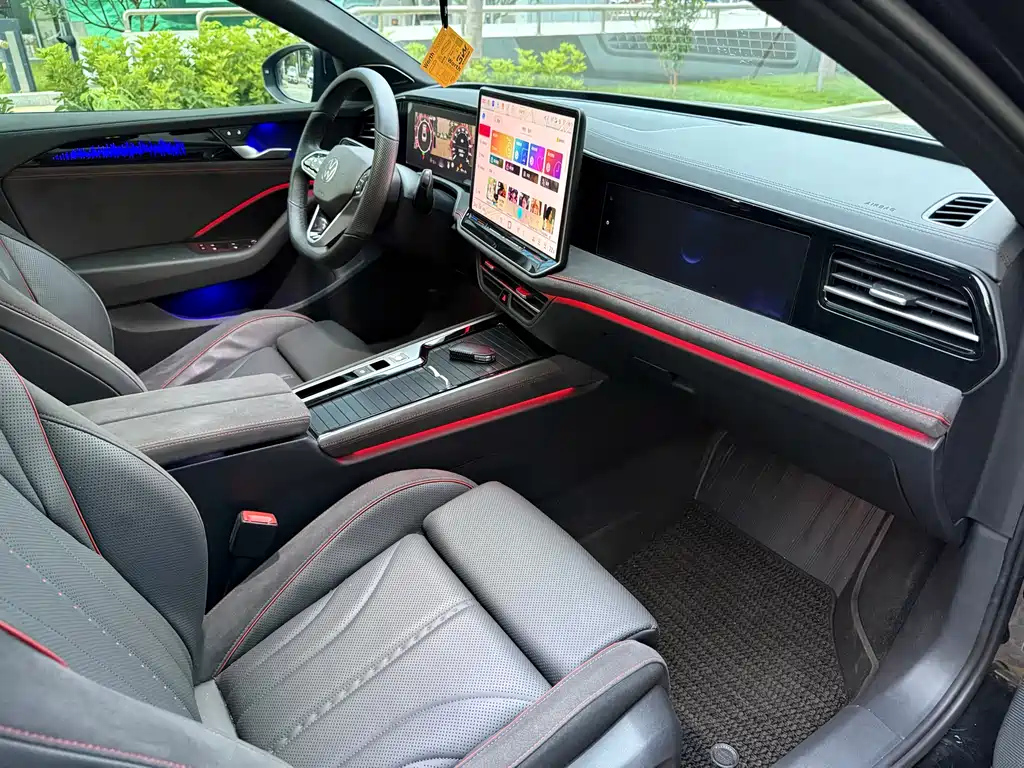 VOLKSWAGEN MAGOTAN 2024