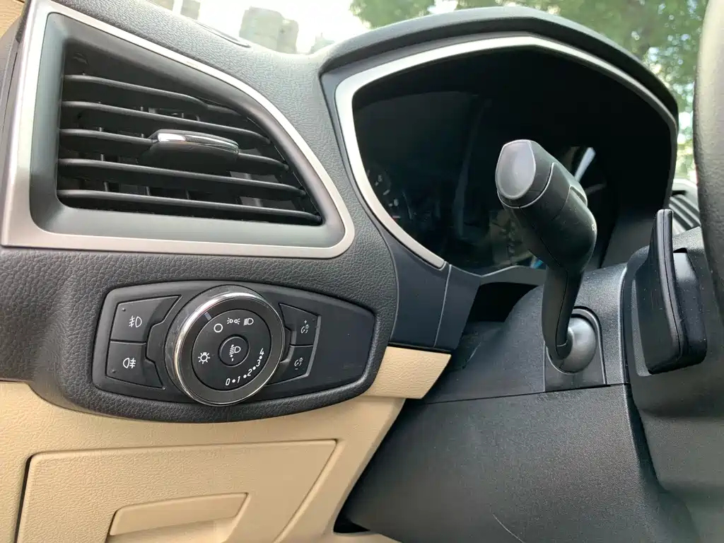 FORD EDGE 2016