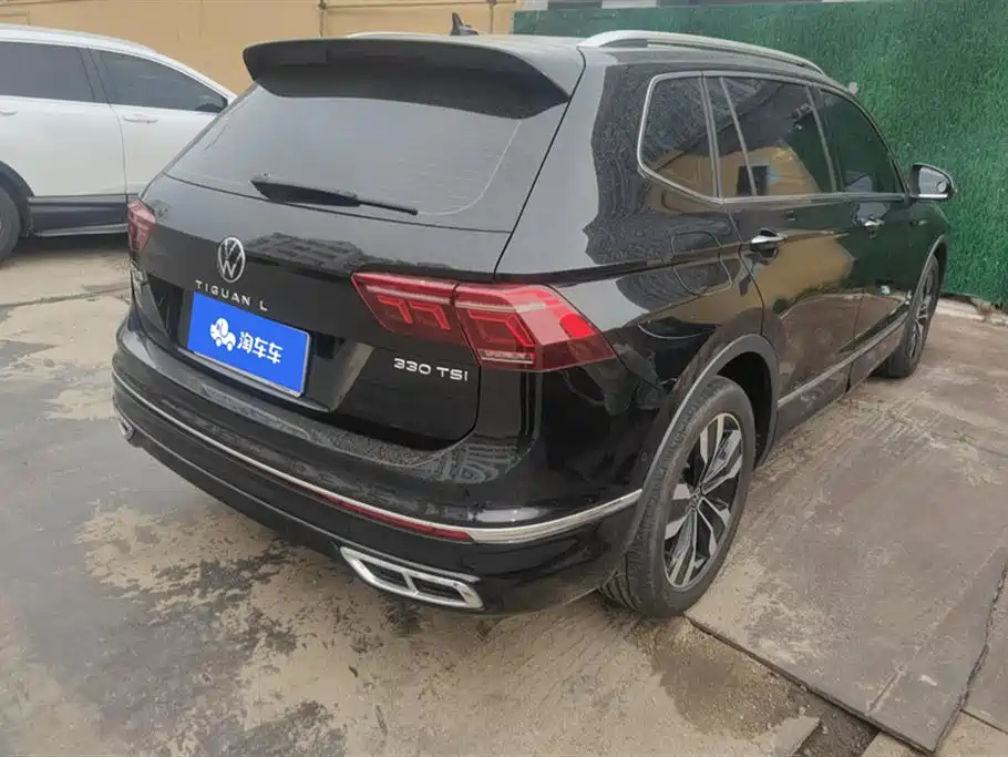 VOLKSWAGEN TIGUAN L 2023