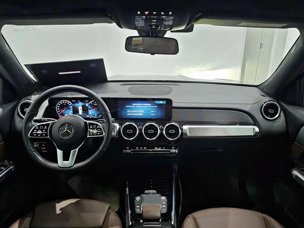 MERCEDES BENZ GLB 2022