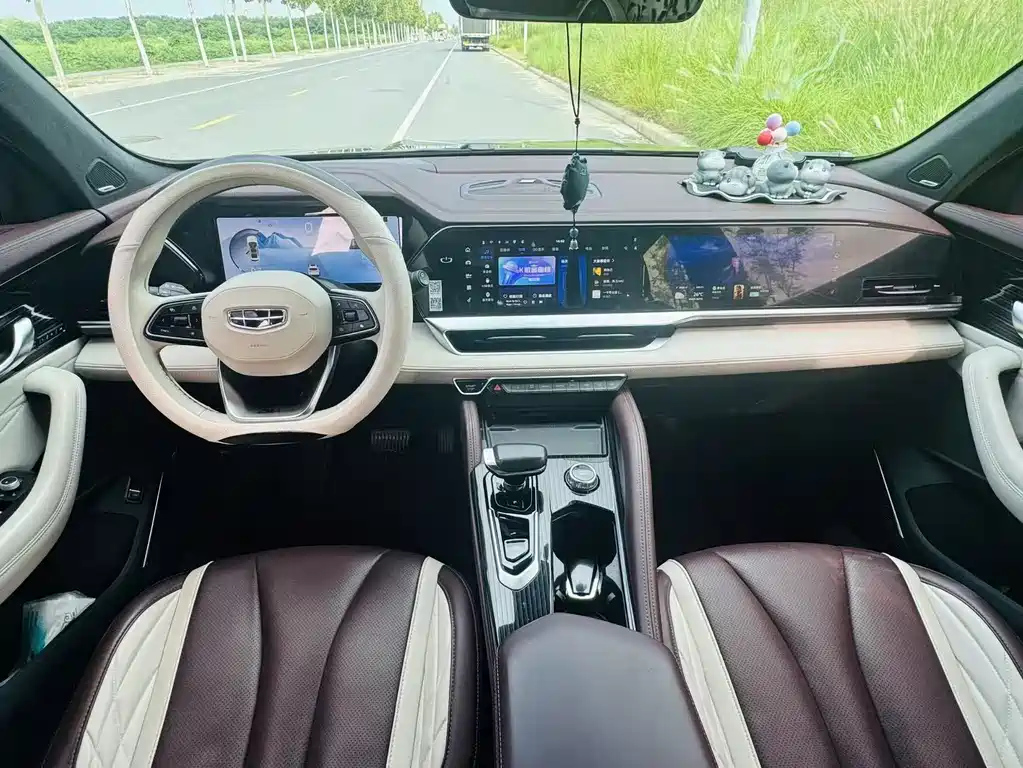 GEELY AUTO MONJARO 2021