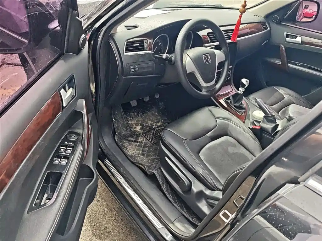 ZOTYE T600 2015