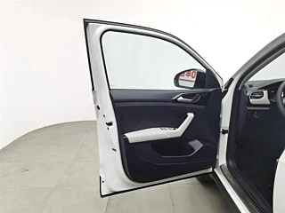 VOLKSWAGEN THARU  2025 YEAR  SHARP 1.5L SHARP  EDITION 2025