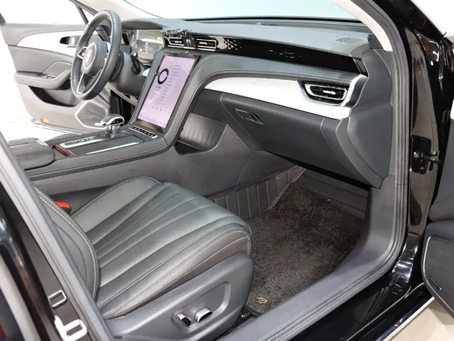 HONGQI H5 2025