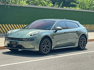 ZEEKR 001
