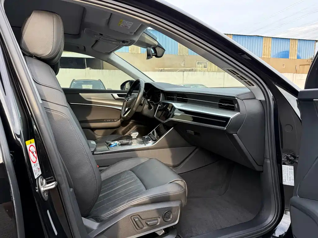 AUDI A6L 2020