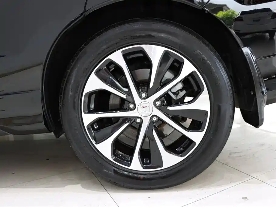 HONDA AVANCIER 2017