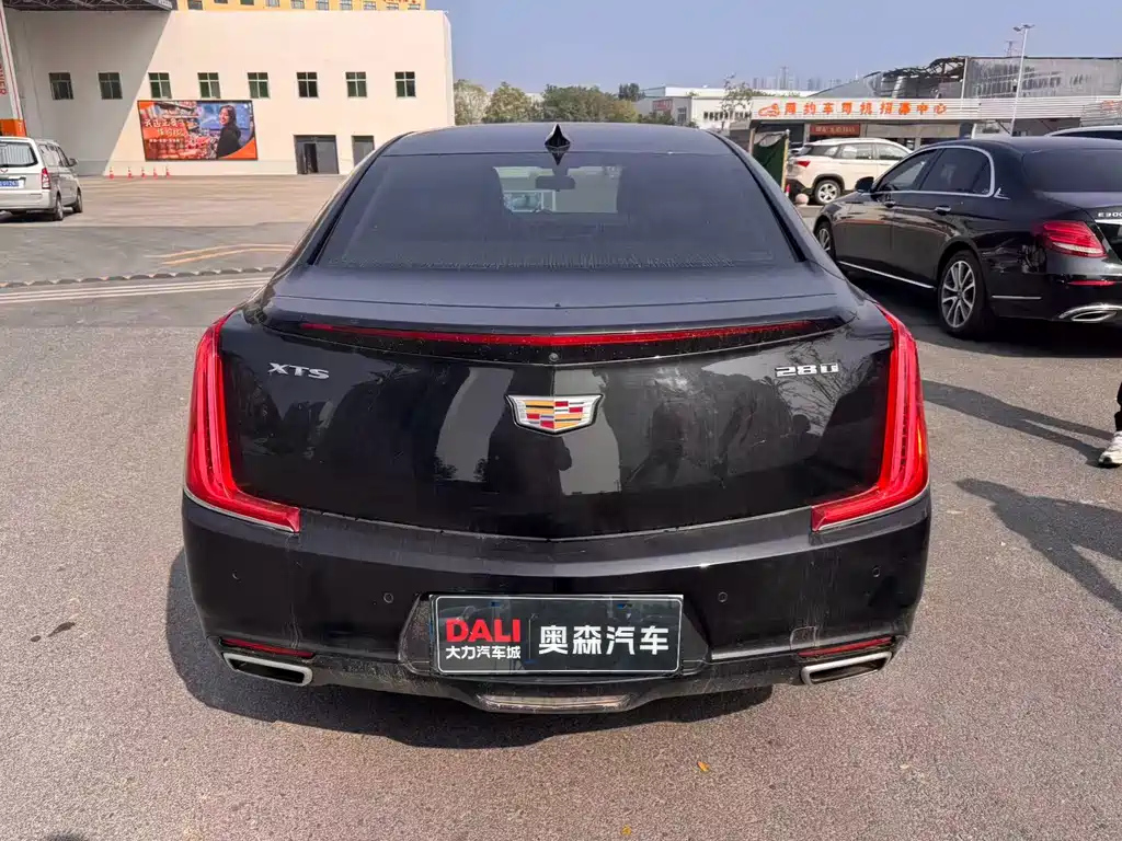 CADILLAC XTS 2019