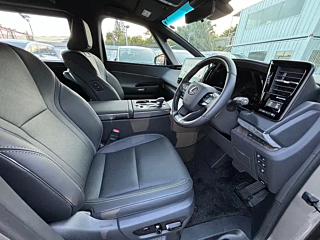 LEXUS LM  2023 YEAR 500H  SEATS  EDITION 2023