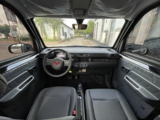 SGMW WULING LIGHT NEW ENERGY  2025 YEAR 201KM COMFORT 2025