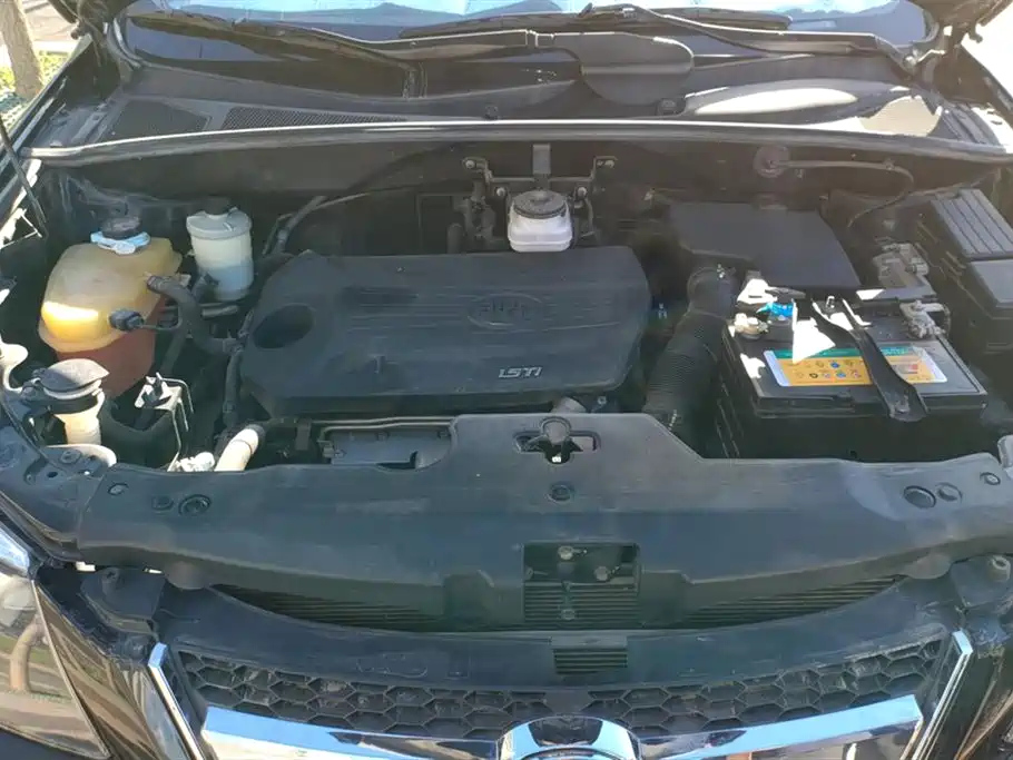 BYD S6 2014