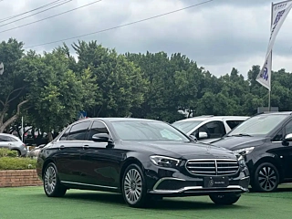 MERCEDES BENZ E-CLASS  2021
